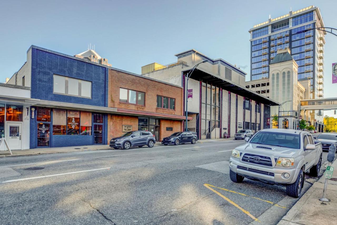 A Friendly Staycation - Downtown Greensboro Close To Major Attractions! المظهر الخارجي الصورة